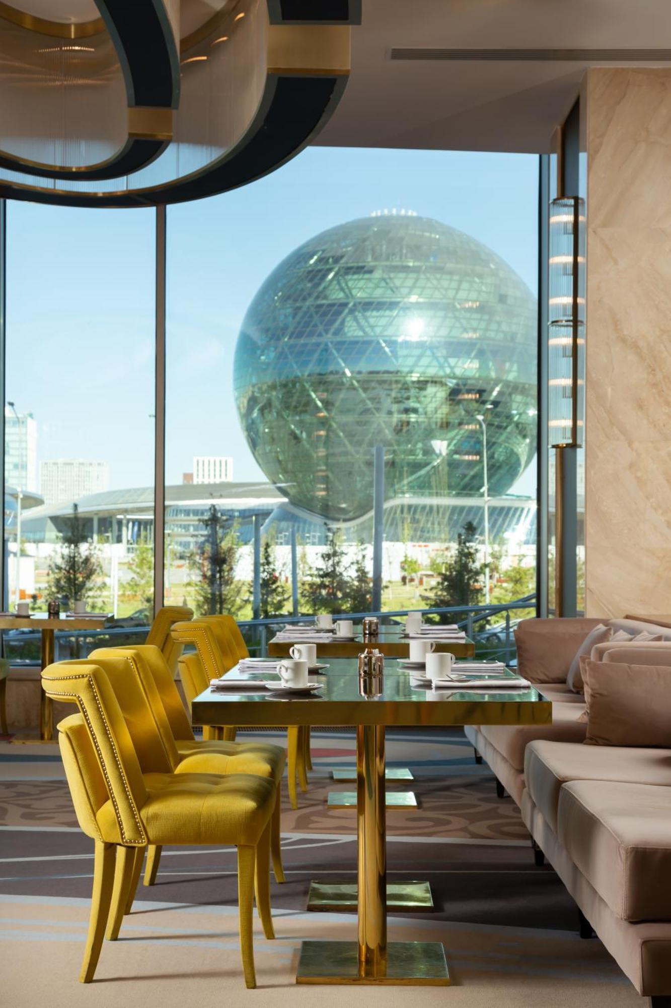Hilton Astana Hotel Exterior photo The View